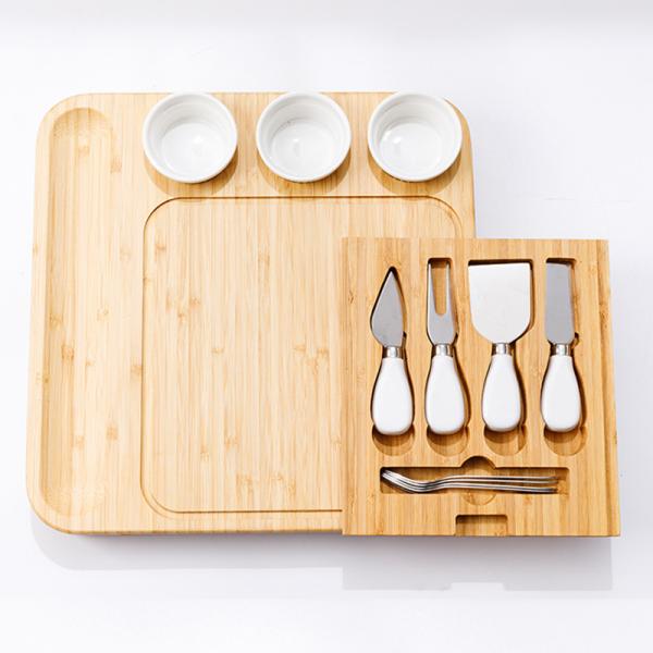 Customizable Rectangle Wood Board for Eco-Friendly Cheese Serving in Restaurants