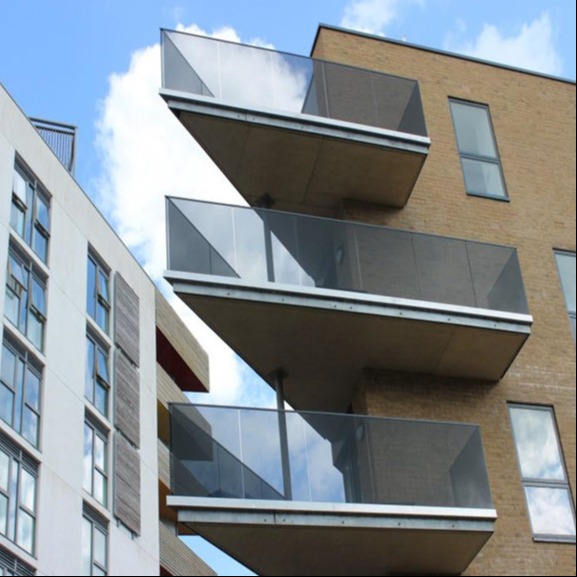 Quality Modern 8+8mm Laminated Tempered Glass Railing with Aluminum U Channel for Durability and 5+ Years Warranty for sale