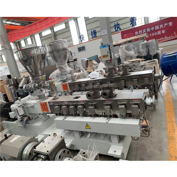 75mm Lab Scale Parallel Counter Rotating Twin Screw Extruder Auxiliary