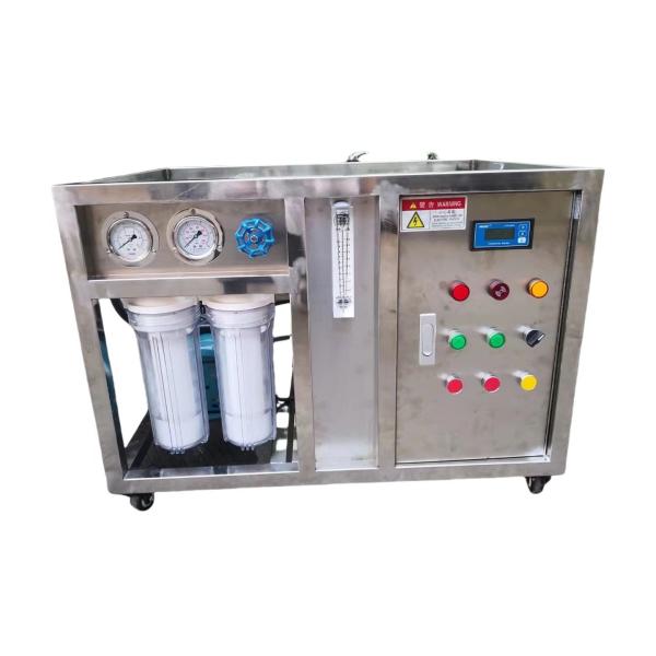 Quality Experimental Water Desalination Machine With 0.5 To 1 Ton/Day Water Output for sale