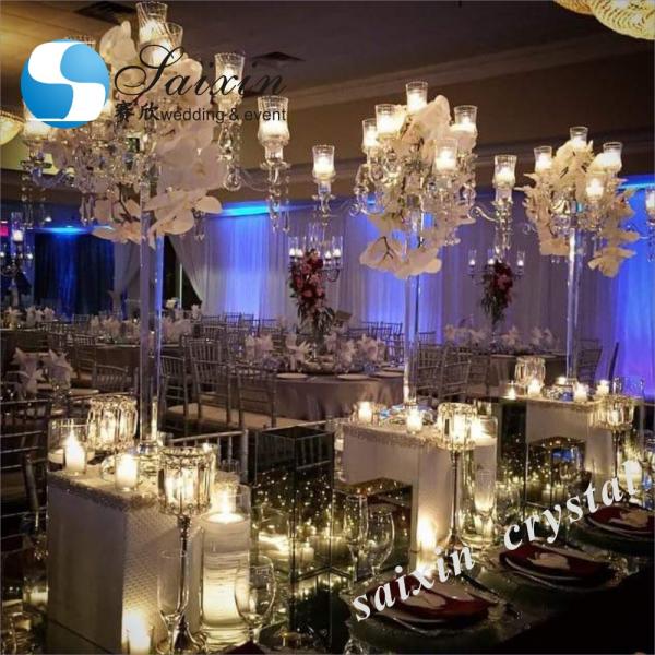 1.8m large shiny gold metal flower stand with battery working crystal chandeliers for wedding table decoration
