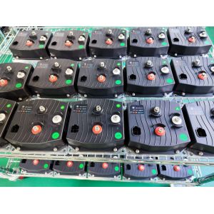 China Electricity Powered Platform Control Box Parts in Black with 2.5 Lbs Load Capacity on sale