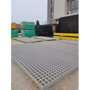 Electroplating Plant Walkway Use 38*38*30mm FRP Grating Customized Size And