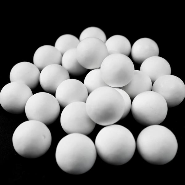 Quality High Thermal Conductivity 20 W/mK Alumina Ceramic Grinding Balls with Low Wear Rate and Low Water Absorption for Efficient Grinding for sale