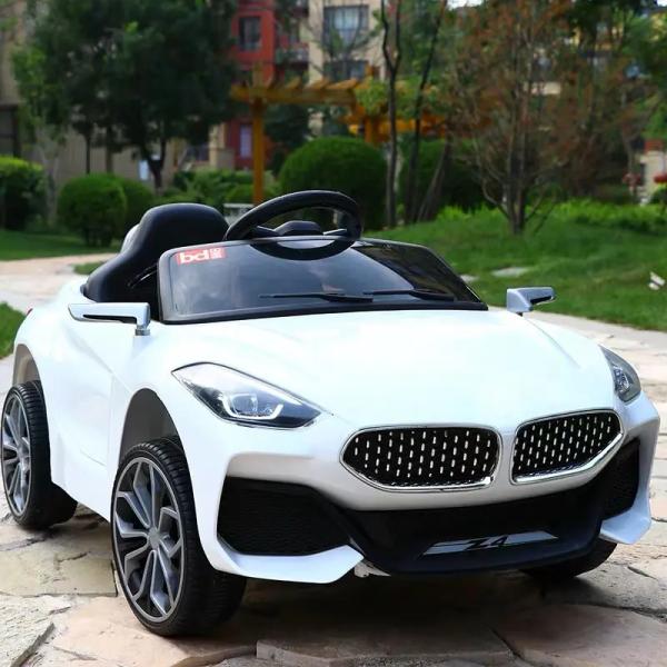 4 Wheels Electric Car with Remote Control Baby Ride On Toy Car G.W. N.W 14.7KG/12.1 KG