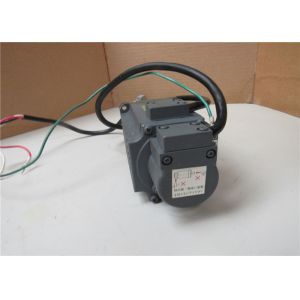 Mitsubishi Industrial AC Servo Motor HA-FH33 129V 1.9A 300W 3000r/min New