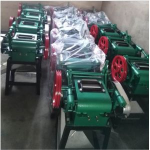 CE Approval Peanut Crusher Machine Stable Operation And Low Noise