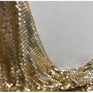 Round Shape Shining Car Leather Fabric 200gsm Chainmail Pattern Fabric