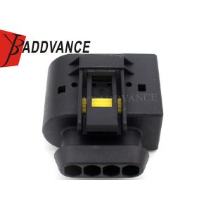 4 Pin Female Kostal Connectors With Active TPA 09 4414 91 2E0 905 229