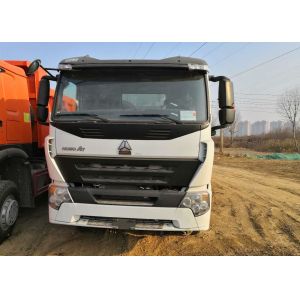White Howo 6x4 Tipper Truck 3 Axle Dump Truck Heavy Duty 30 Tons Loading