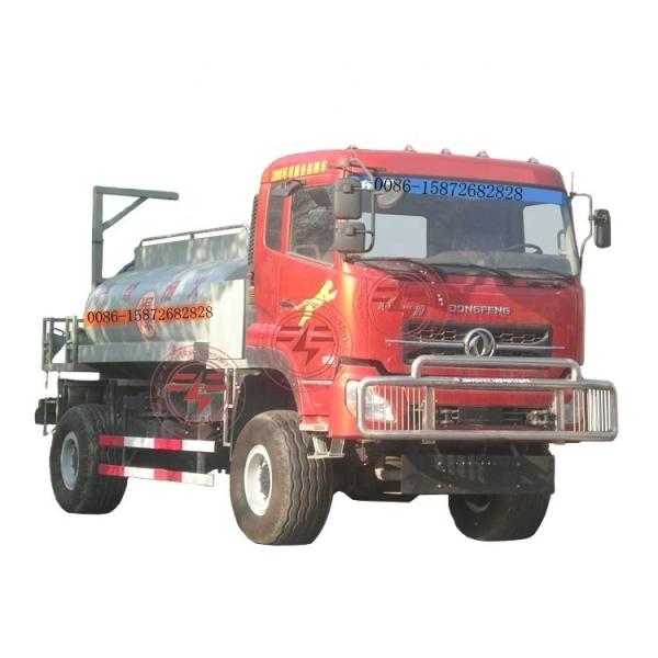 Dongfeng 4x4 Fuel Tanker Truck with 5 Forward Shift Number and Manual Transmissi