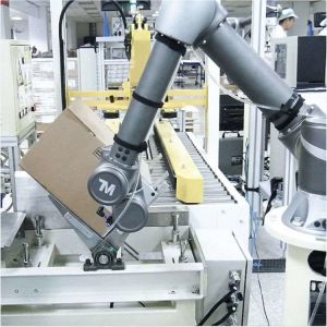 Collaborative Robot TM14 With CNC robotic Arm For Loading And Unloading As Pick