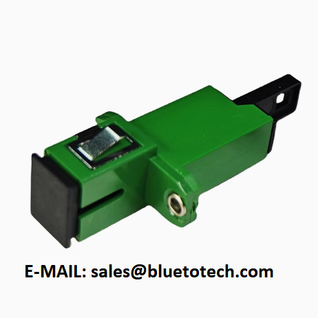 Quality Green Color E2000/APC To SC/APC Optical Hybrid Adapter Single Model Simplex E2000/APC To SC/APC single Mode Simplex Hybrid Adapter for sale