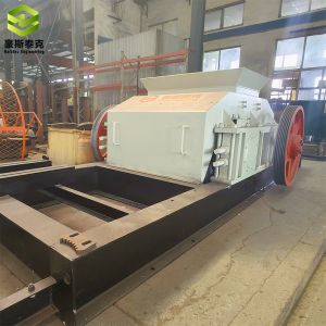 High Efficiency Automatic Brick Making Machine For Crushing Materials With High