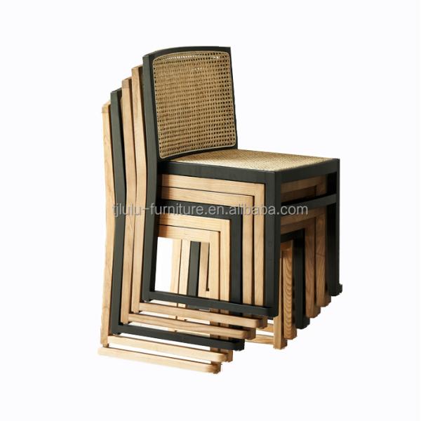 Mail Packing Sturdy Solid Wood Dining Chair with Modern Design and Stackable Rattan