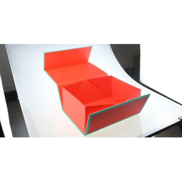400g 2.5mm Thick Garment Gift Boxes Custom Gift Foldable 600GSM