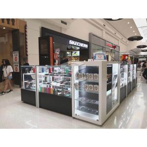 4000mm Long Mobile Phone Display Showcase 3000mm Width 10mm Thick Tempered Glass