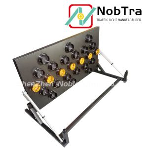 Solar/Battery Powered Wireless Control LED Arrow Board with 12 Working Modes
