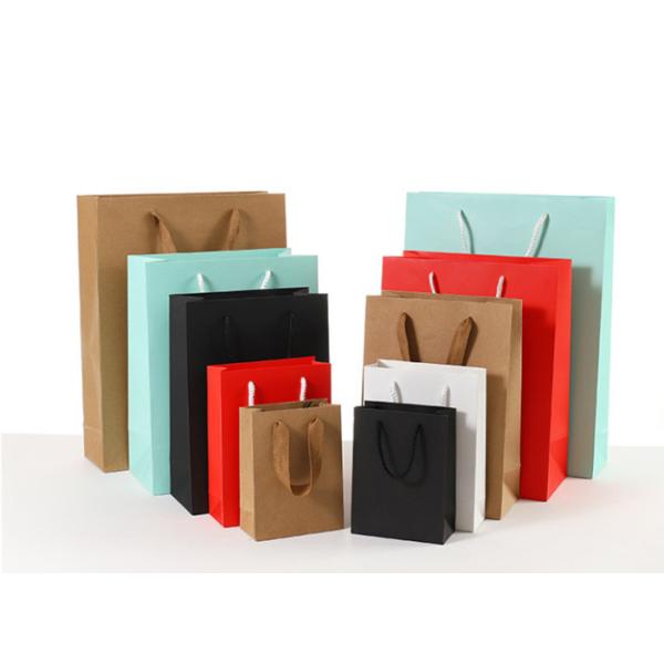 Quality Durable Coloured Paper Carrier Bags Matt / Glossy Lamination Surface Handling for sale