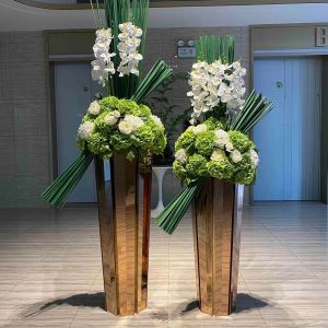 Wholesale Golden Stainless Steel Outer Frame Planter Plant Bottle For Hotel from china suppliers