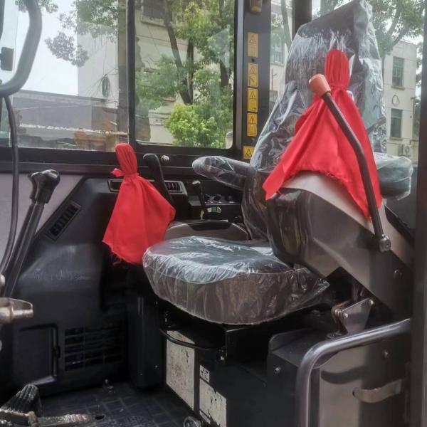 Original Hydraulic Pump 5 Ton Komatsu PC56-7 Crawler Mini Excavator with Cummins Engine