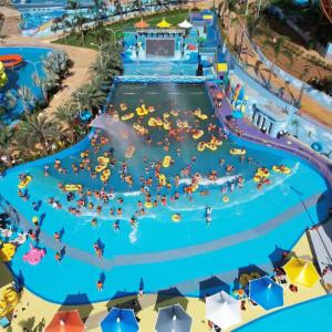 Wholesale Customizable Artificial Wave Pool With Wave Patterns And Lighting Effects from china suppliers