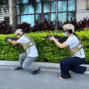 Outdoor Interactive Laser Tag Equipment with 180-500 sqm Arena and 24 Months