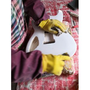 Custom 6 string electric guitar yellow tiger maple veneer rosewood fingerboard