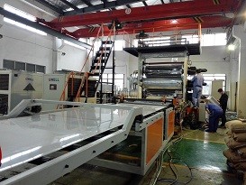 Co-Extrusion Board Extrusion Line With PLC Control System 30 - 120KW Heating