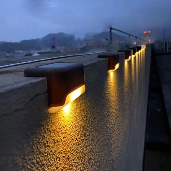 1.2V Input Voltage Outdoor LED Solar Power Stair Step Lamp for Garden Wall Lighting