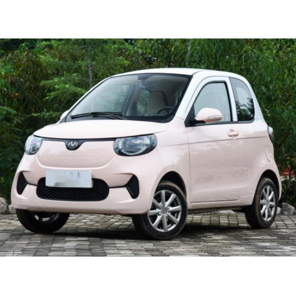 XH EV Electric Car High Speed Mini Electric Car With Long Driving Range 200KM