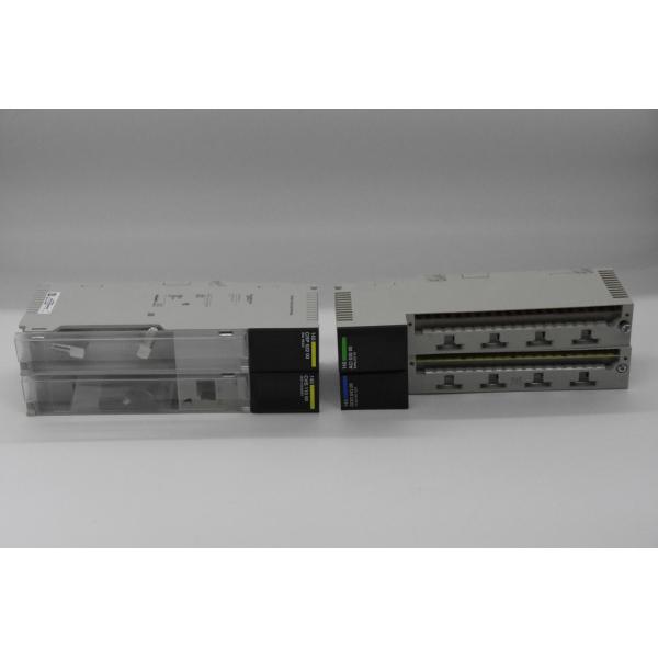 Quality Schneider Electric PLC 140DDI84100 Discrete Input Module Modicon Quantum for sale
