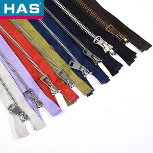 #10 #12 Brass Metal Zipper Auto Lock Zipper With Customizable Puller Type