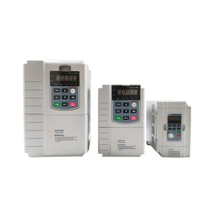 GPRS MPPT Solar Water Pump Inverter 99.5% Efficiency With Tank Detection