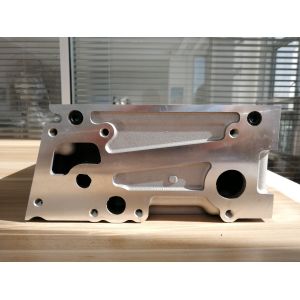 F1CE 3.0JTD Engine Cylinder Head 908585 71771719 504127096 504213159 AMC908585