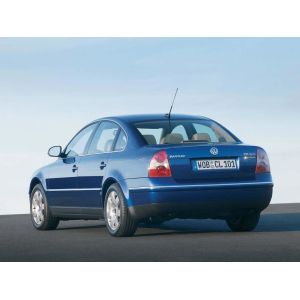 3B7941017M Headlight for VW PASSAT B5.5 Estate (3B6)