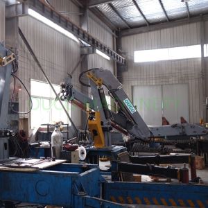 0.6T Telescopic Boom 8m Deck Pedestal Marine Cranes