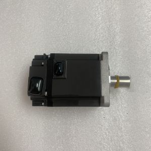 Mitsubishi HG-MR73 AC Servo Motor 3 PHASE 750W 91V 3000RPM 200HZ HG SERIES 5.8A