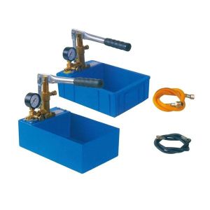 China Manual Hydrostatic Test Pump 1.6MPA Pressure SD-16 on sale