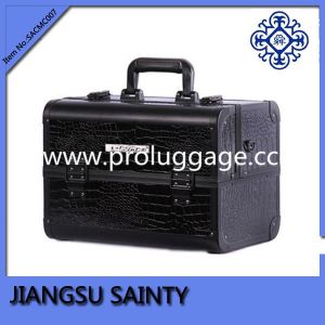 Wholesale Large volume black crocodile PVC makeup case with compartments from china suppliers