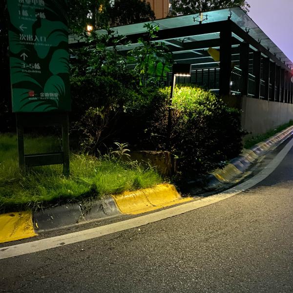 No Cable LED Bollard Garden Lights DC 5V Solar Powered Pathway Lights