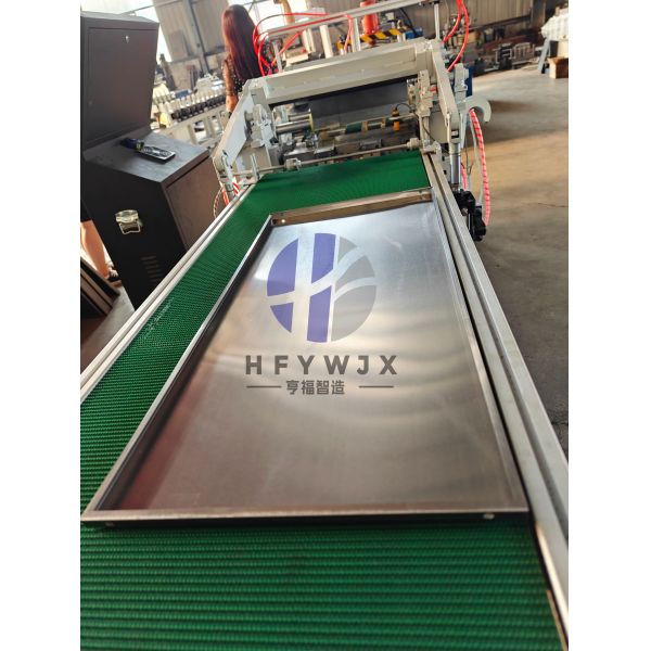 High Precision 14 Row Molding Shelf Panel Roll Forming Machine For Efficient Rack Production