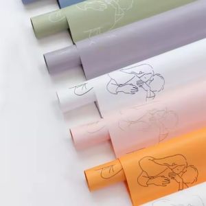 Multiple Colors English Words Bouquet Korean Flower hug pattern flower Wrapping