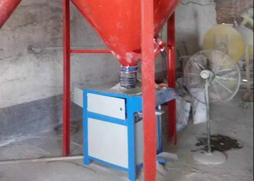 Eco Friendly Cement Bag Filling Machine , Automatic Bagging Machine For Dry