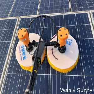 China 24 Hours Online Service Semi-Automatic Solar Panel Cleaning Robot with Double Heads and 3.5 Meter Flexible Pole on sale