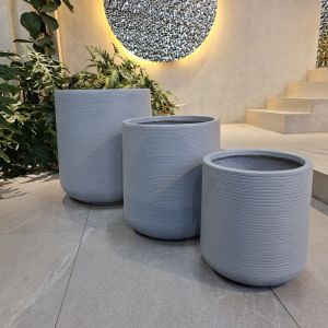 Modern And Versatile Fiber Clay Planter For Both Indoor And Outdoor Plant