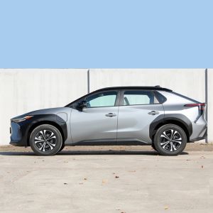 66.7kwh Battery Capacity TO-YOTA Bz4x Electric Car 2023 Energy Vehicles 0.5h