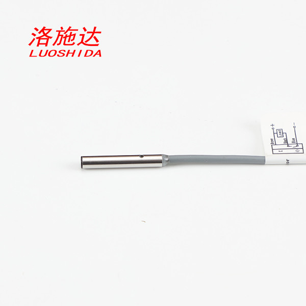 Tiny Namur Inductive Proximity Sensor Switch D4 Smooth Stainless Steel With