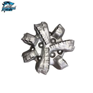 China API 7-1 Factory PDC Steel Body Hard Rock Drill Bit on sale