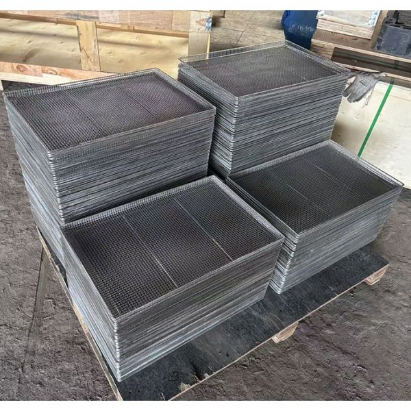 Quality Customized Size Stainless Steel Wire Mesh Tray with 1mm and 1.5mm Wire Diameter for Baking and Cooling for sale
